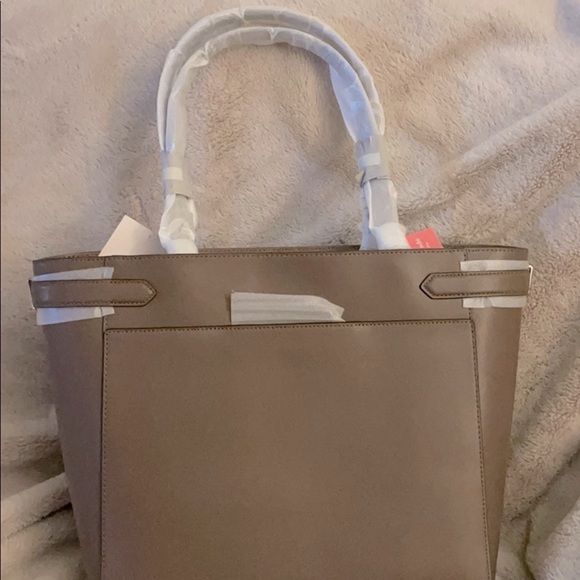 Kate Spade Staci Laptop Tote *NEVER USED* - Picture 3 of 8